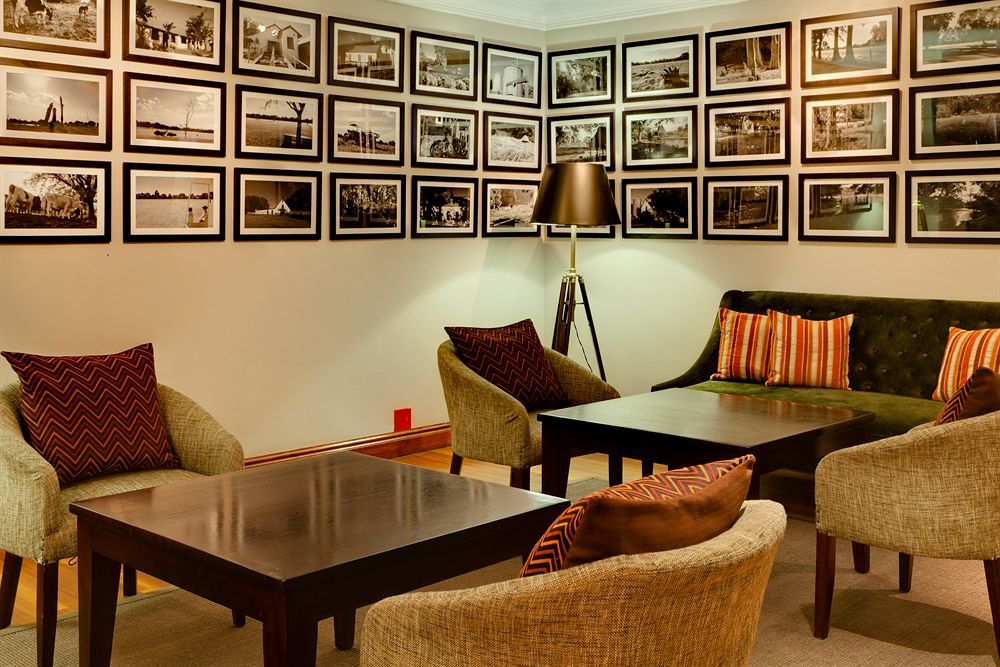 Irene Country Lodge, Autograph Collection Центурион Экстерьер фото The lounge at the airport