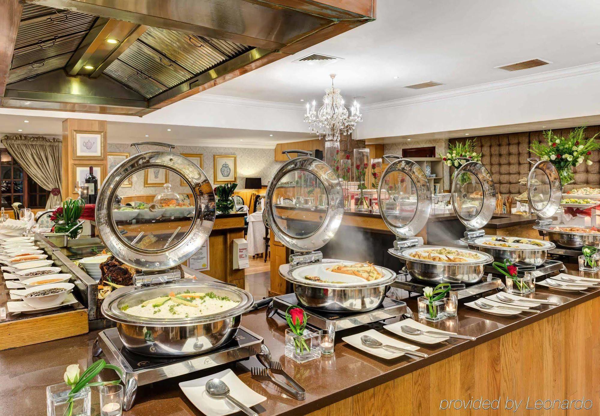 Irene Country Lodge, Autograph Collection Центурион Экстерьер фото A buffet at a hotel