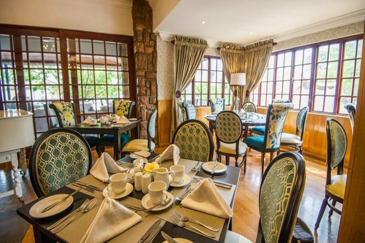 Irene Country Lodge, Autograph Collection Центурион Экстерьер фото The restaurant at the hotel